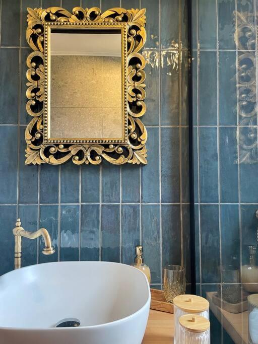Almond Home Livadia  エクステリア 写真