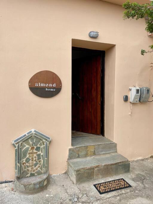Almond Home Livadia  エクステリア 写真