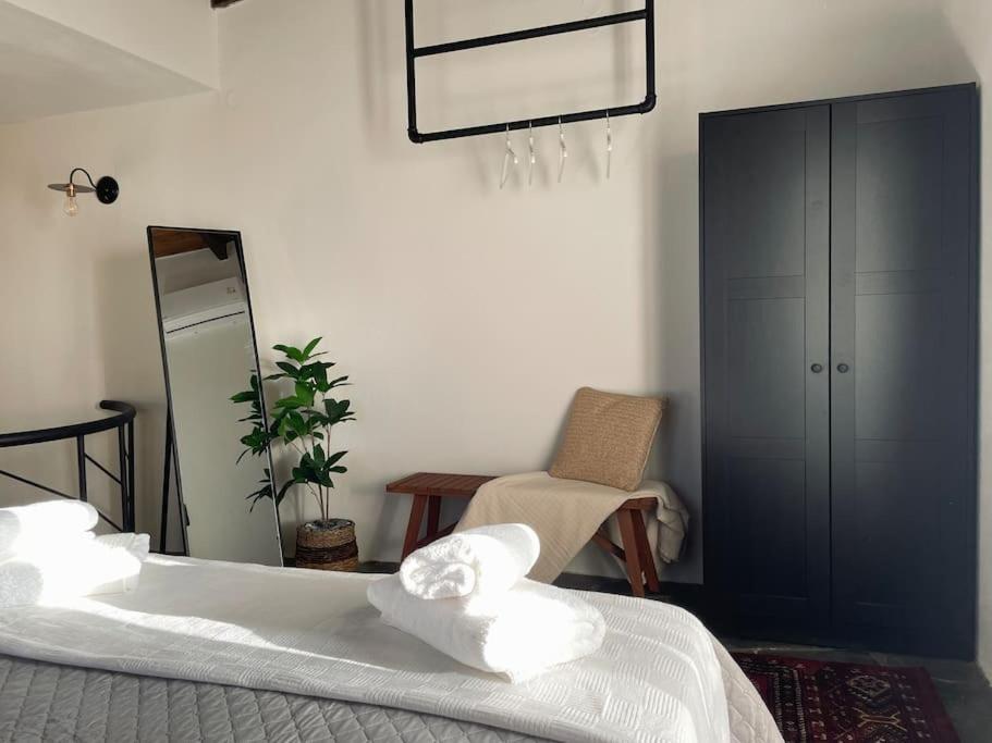Almond Home Livadia  エクステリア 写真