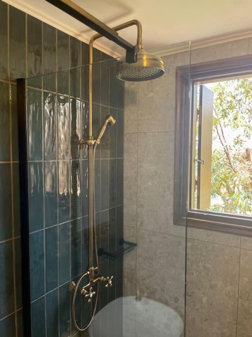 Almond Home Livadia  エクステリア 写真
